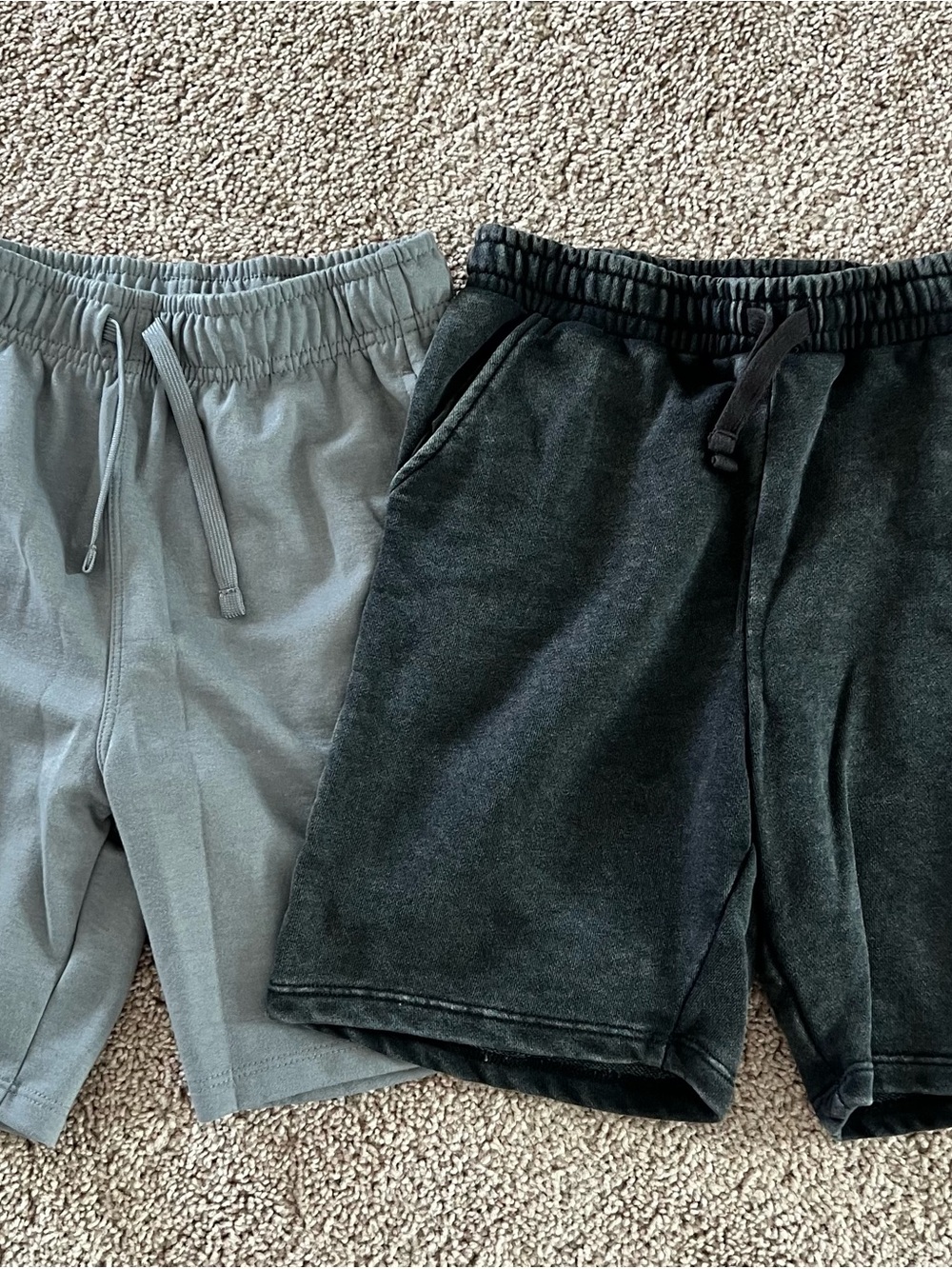 Boys lot of two sweat shorts- like new!